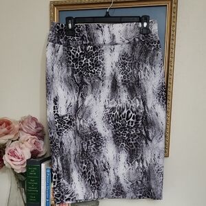 Black and White Pencil Skirt Animal Print  Knee-Length Cocktail Career Party